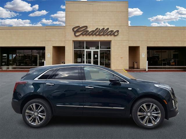 new 2025 Cadillac XT5 car, priced at $55,550