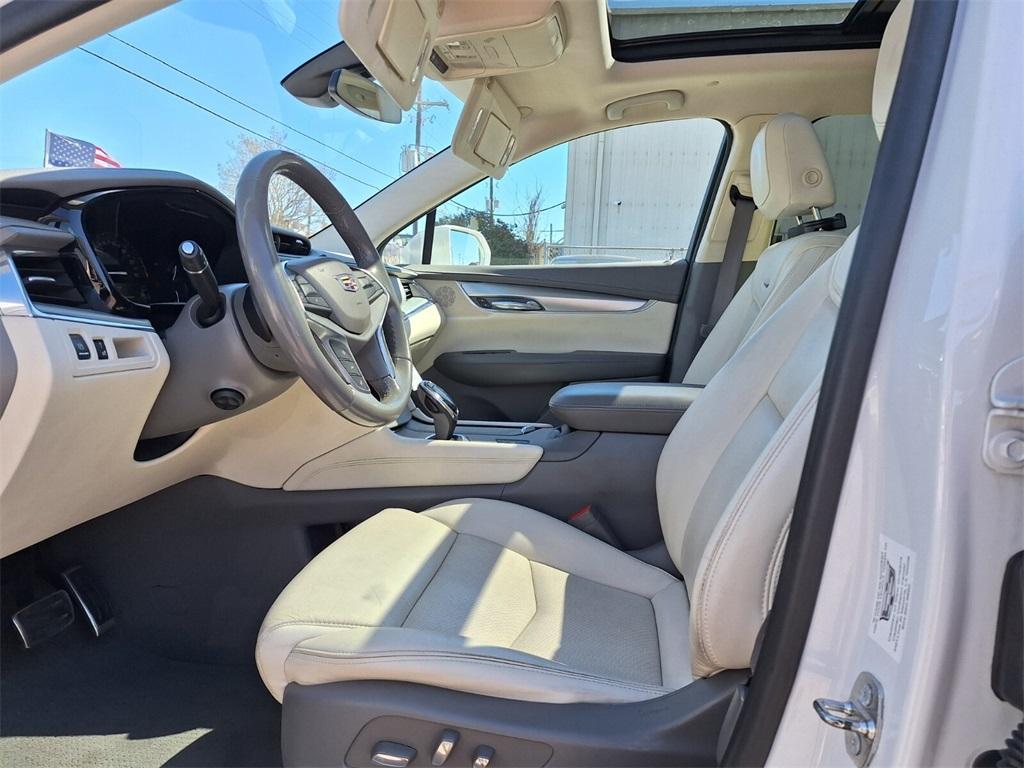 used 2018 Cadillac XT5 car