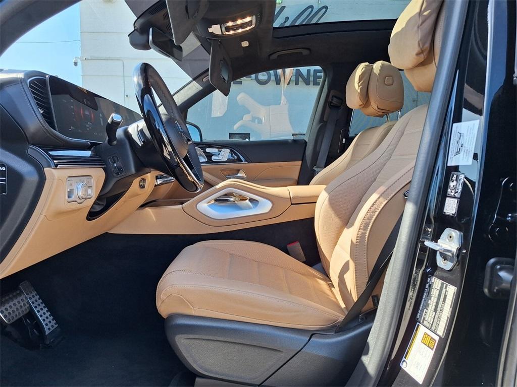 used 2025 Mercedes-Benz GLS 580 car, priced at $120,175