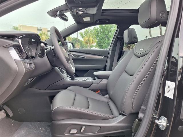 new 2025 Cadillac XT6 car, priced at $49,565