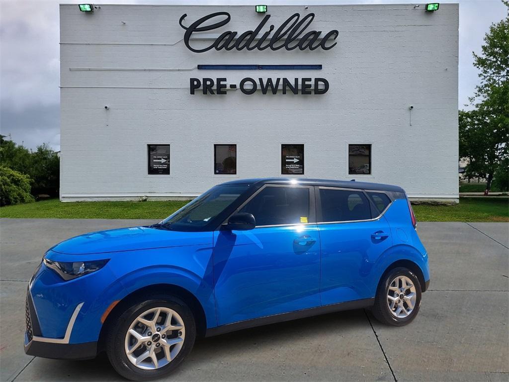 used 2023 Kia Soul car, priced at $20,839