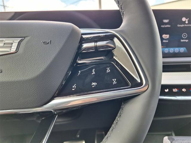 new 2025 Cadillac OPTIQ car, priced at $56,065