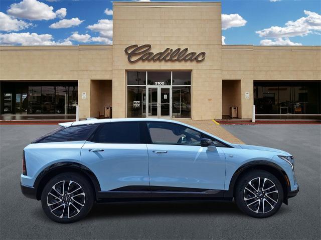 new 2025 Cadillac OPTIQ car, priced at $56,065