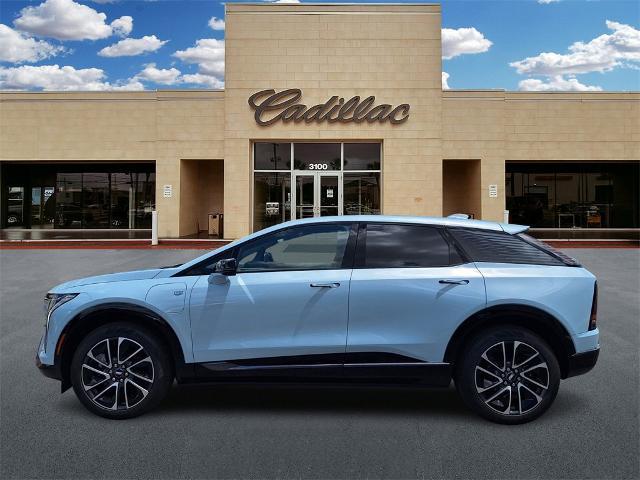 new 2025 Cadillac OPTIQ car, priced at $56,065