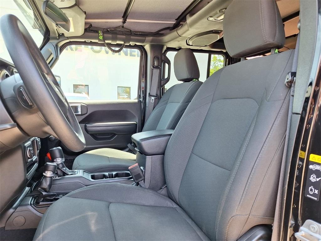 used 2021 Jeep Wrangler Unlimited car, priced at $30,055
