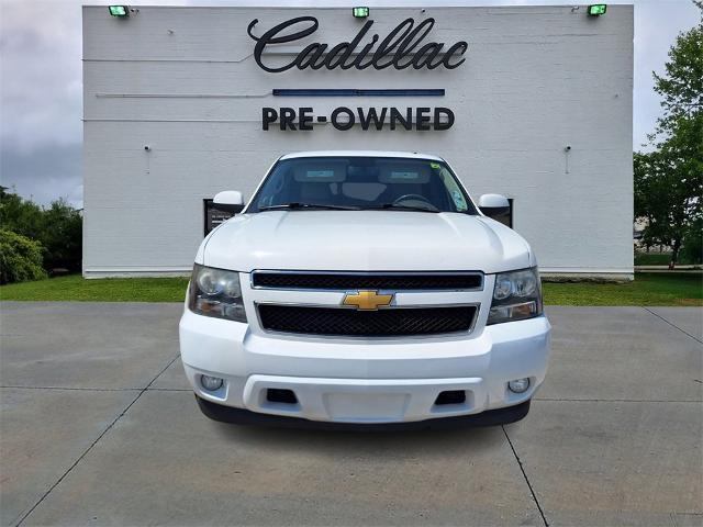 used 2014 Chevrolet Suburban car, priced at $10,865