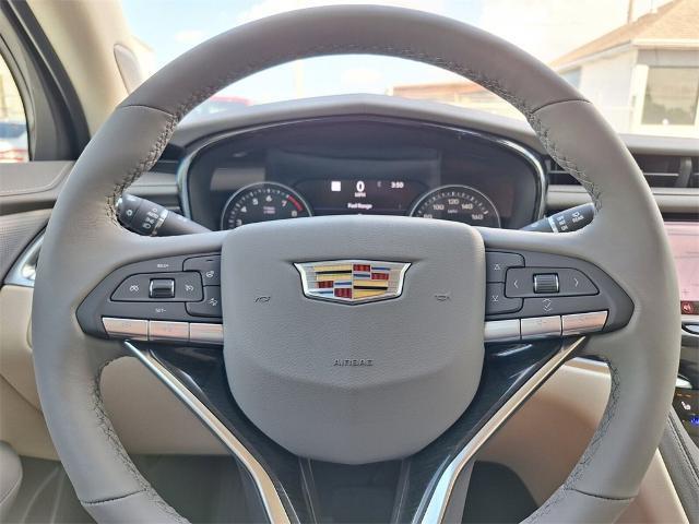 new 2025 Cadillac XT6 car, priced at $59,865
