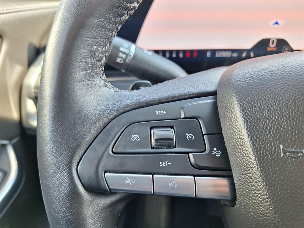 used 2024 Cadillac XT4 car, priced at $37,009