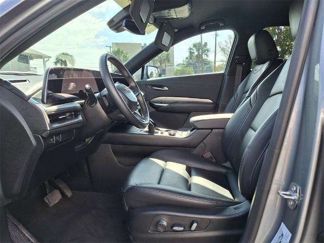 used 2024 Cadillac XT4 car, priced at $43,137