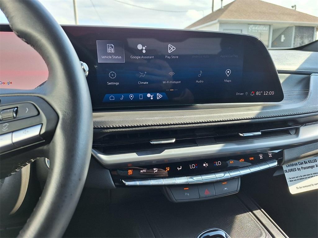 used 2024 Cadillac XT4 car, priced at $37,009