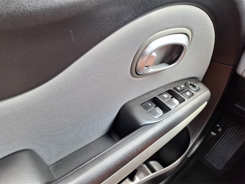 used 2015 Kia Soul car, priced at $10,546