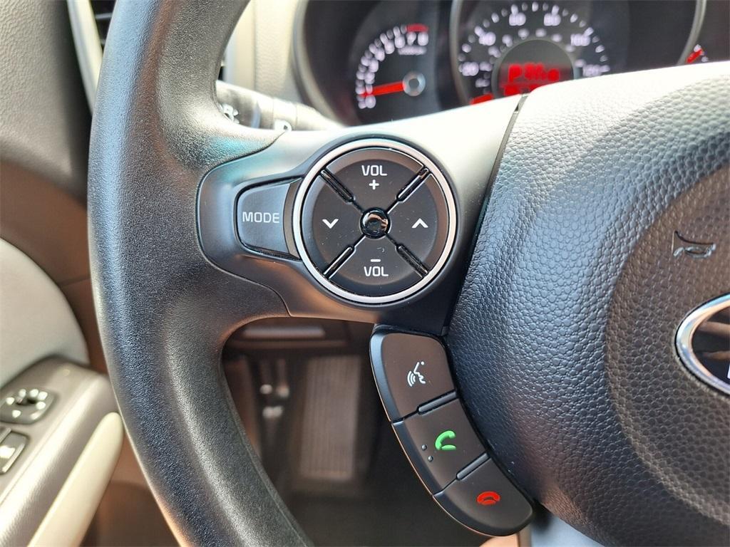 used 2015 Kia Soul car, priced at $10,546