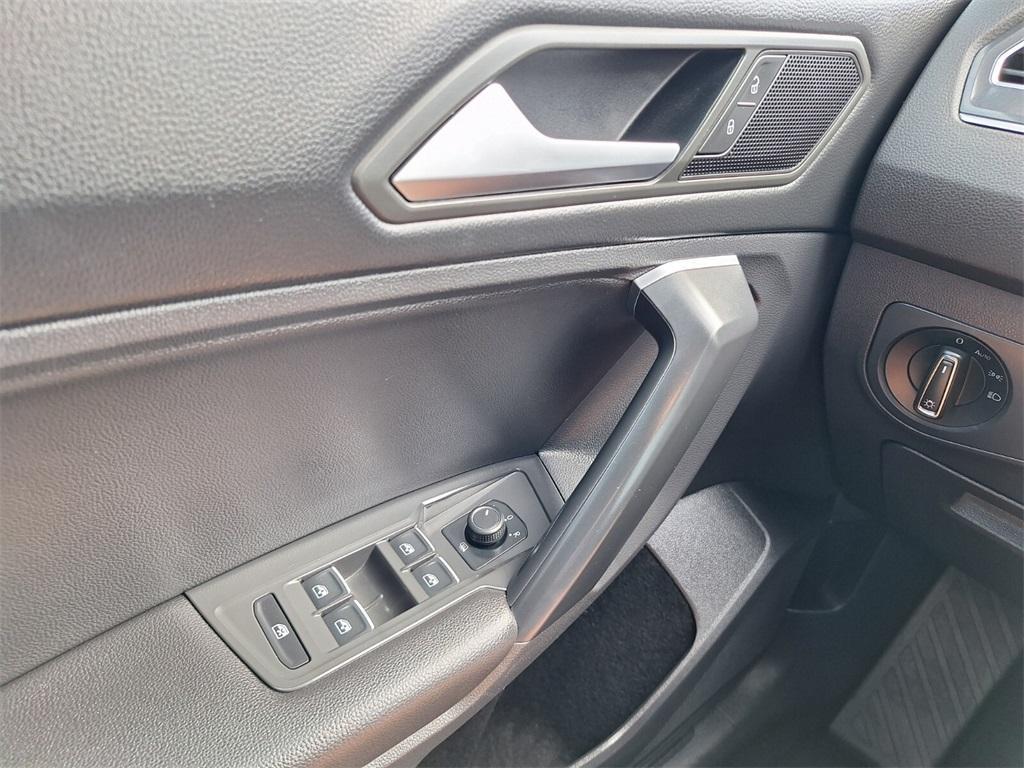 used 2021 Volkswagen Tiguan car, priced at $21,277