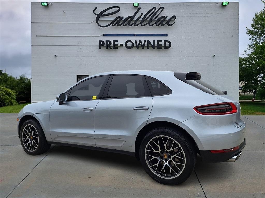 used 2018 Porsche Macan car, priced at $31,496