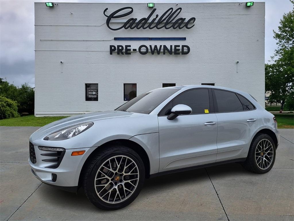 used 2018 Porsche Macan car, priced at $31,496