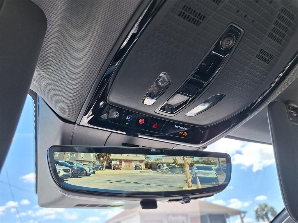 new 2025 Cadillac OPTIQ car, priced at $60,060