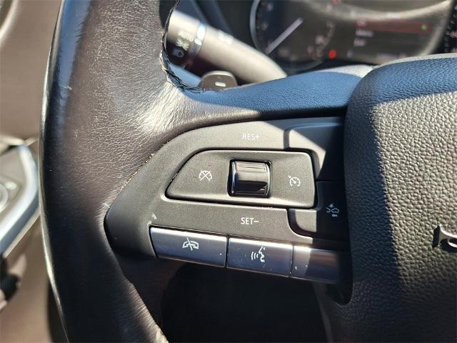 used 2023 Cadillac XT4 car, priced at $25,990