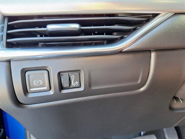 used 2023 Cadillac XT4 car, priced at $25,990