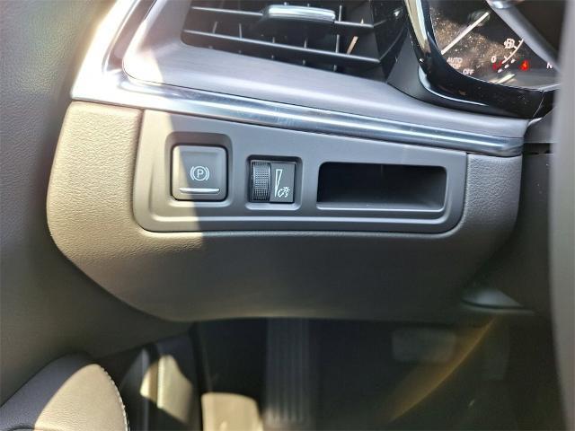 new 2025 Cadillac XT5 car, priced at $46,590