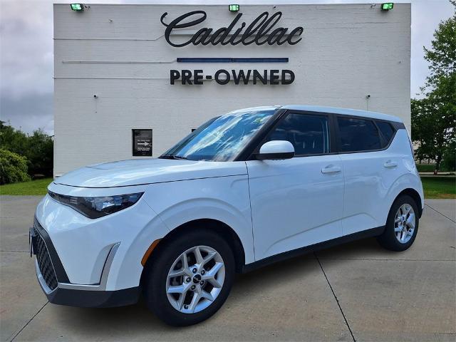 used 2023 Kia Soul car, priced at $16,427