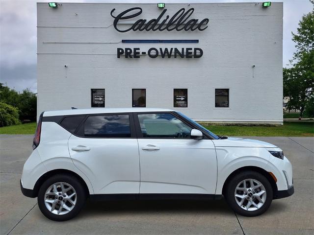used 2023 Kia Soul car, priced at $16,427