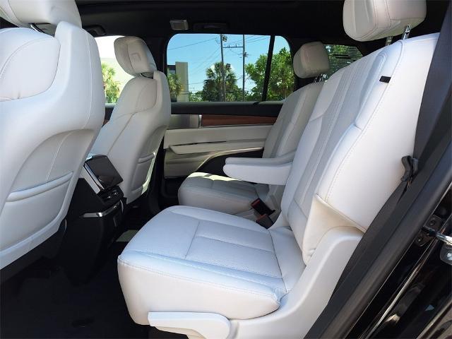 new 2026 Cadillac VISTIQ car, priced at $80,865