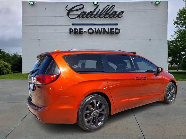 used 2018 Chrysler Pacifica car, priced at $16,165