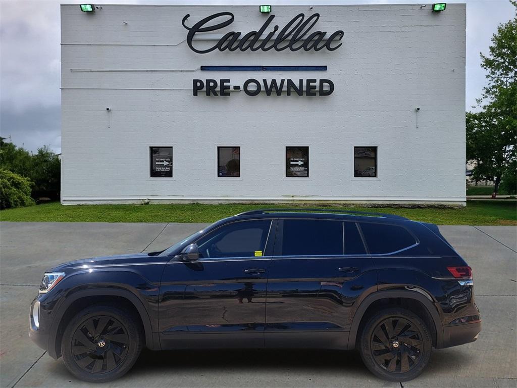 used 2024 Volkswagen Atlas car, priced at $37,594