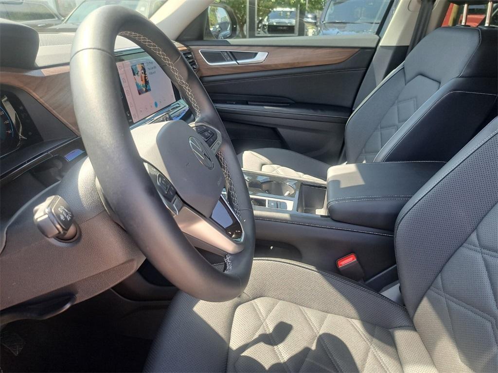 used 2024 Volkswagen Atlas car, priced at $37,594