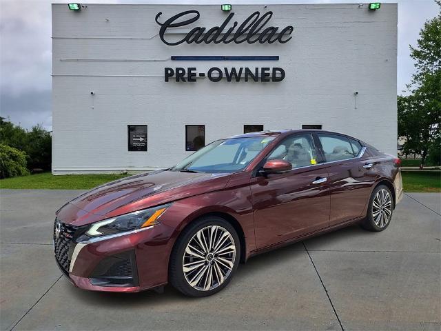 used 2023 Nissan Altima car, priced at $25,758