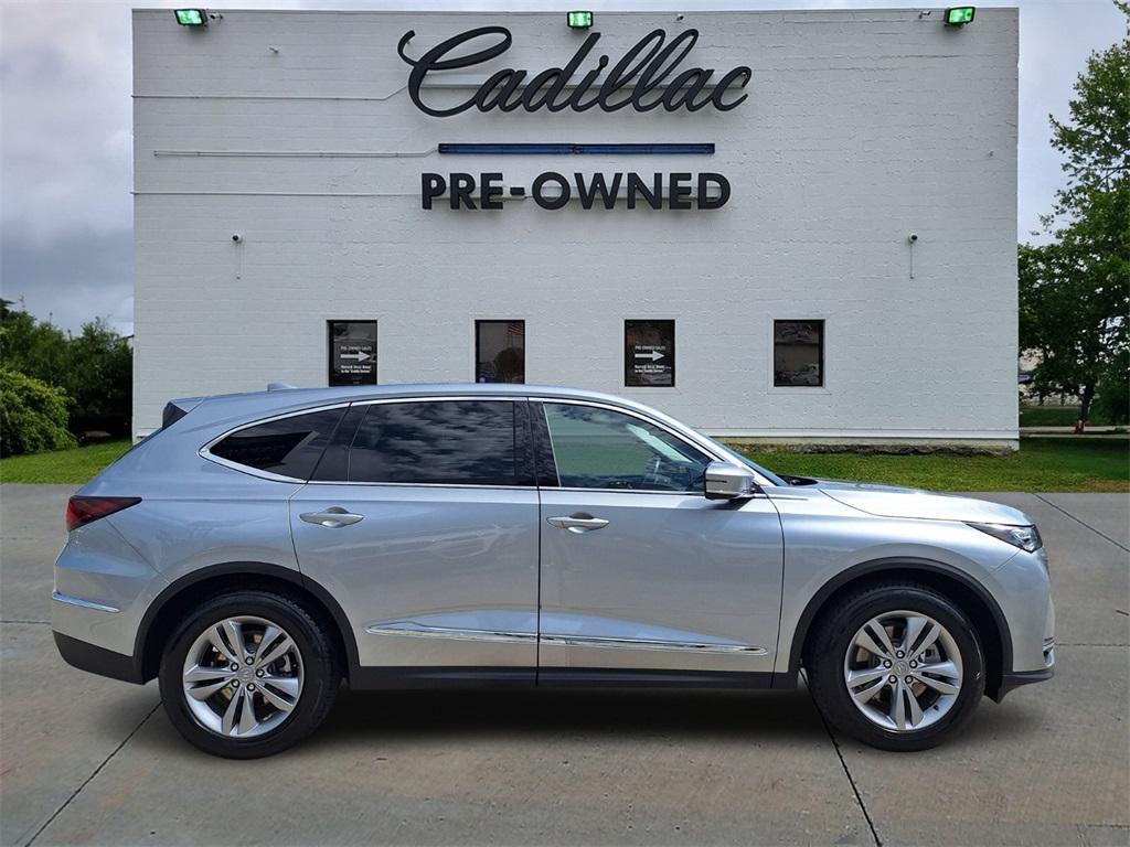 used 2025 Acura MDX car, priced at $49,237