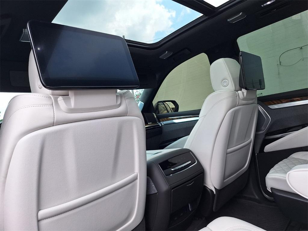 used 2025 Cadillac Escalade car, priced at $122,547