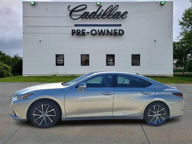 used 2023 Lexus ES 350 car, priced at $40,317