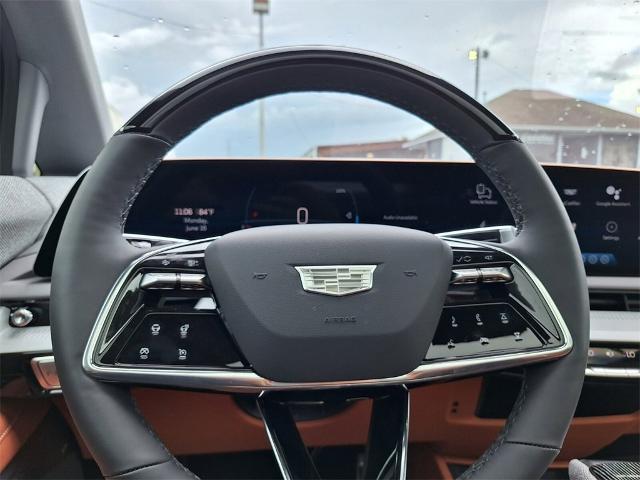 new 2025 Cadillac OPTIQ car, priced at $60,065