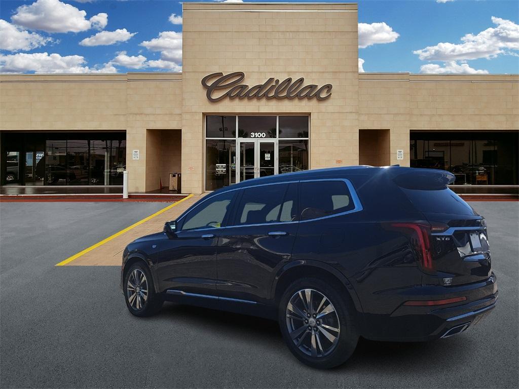 used 2021 Cadillac XT6 car, priced at $37,498