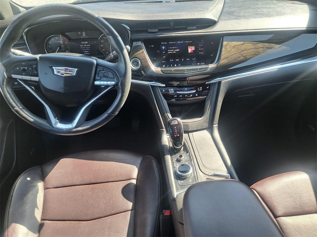 used 2021 Cadillac XT6 car, priced at $37,498