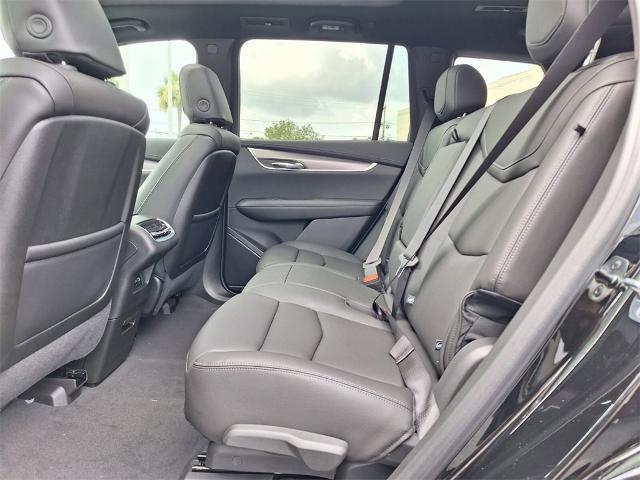 new 2025 Cadillac XT6 car, priced at $50,015
