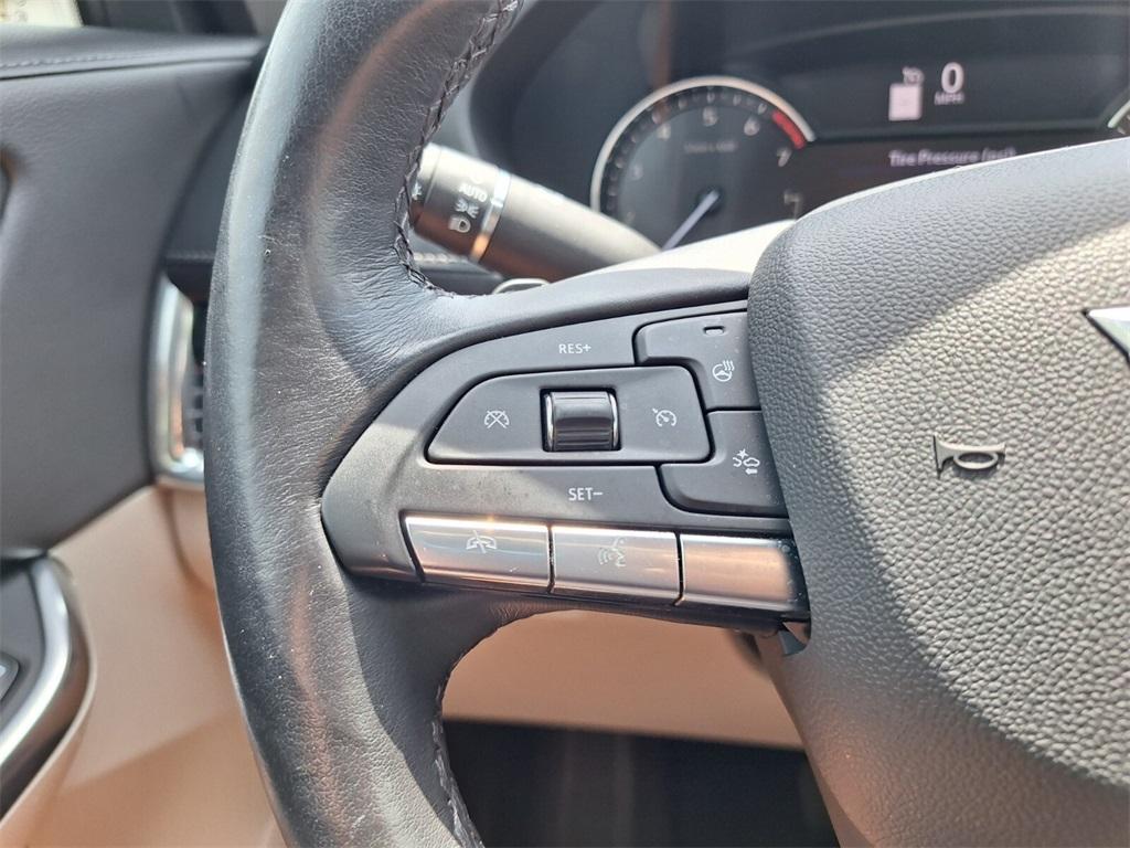 used 2022 Cadillac XT4 car, priced at $30,514