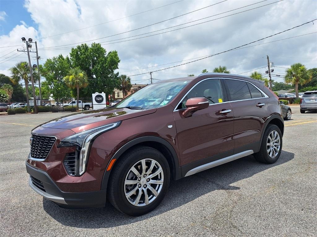 used 2022 Cadillac XT4 car, priced at $30,514