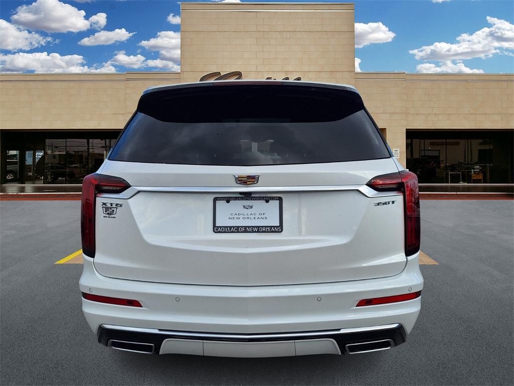 new 2025 Cadillac XT6 car, priced at $50,335