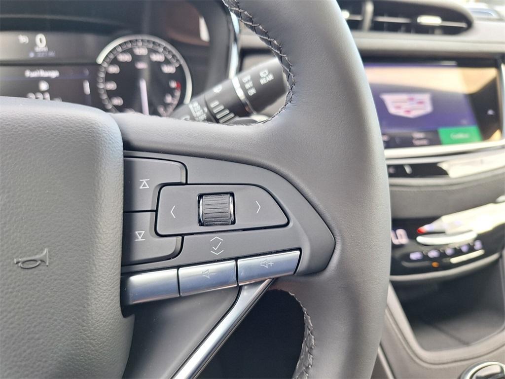new 2025 Cadillac XT6 car, priced at $50,335
