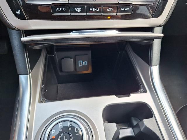 used 2024 Ford Explorer car, priced at $30,499
