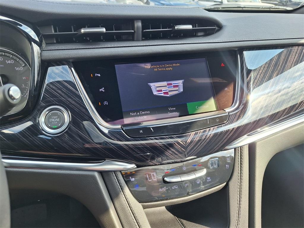 new 2025 Cadillac XT6 car, priced at $62,385