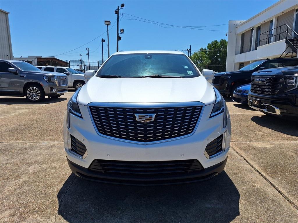 used 2021 Cadillac XT5 car, priced at $29,950