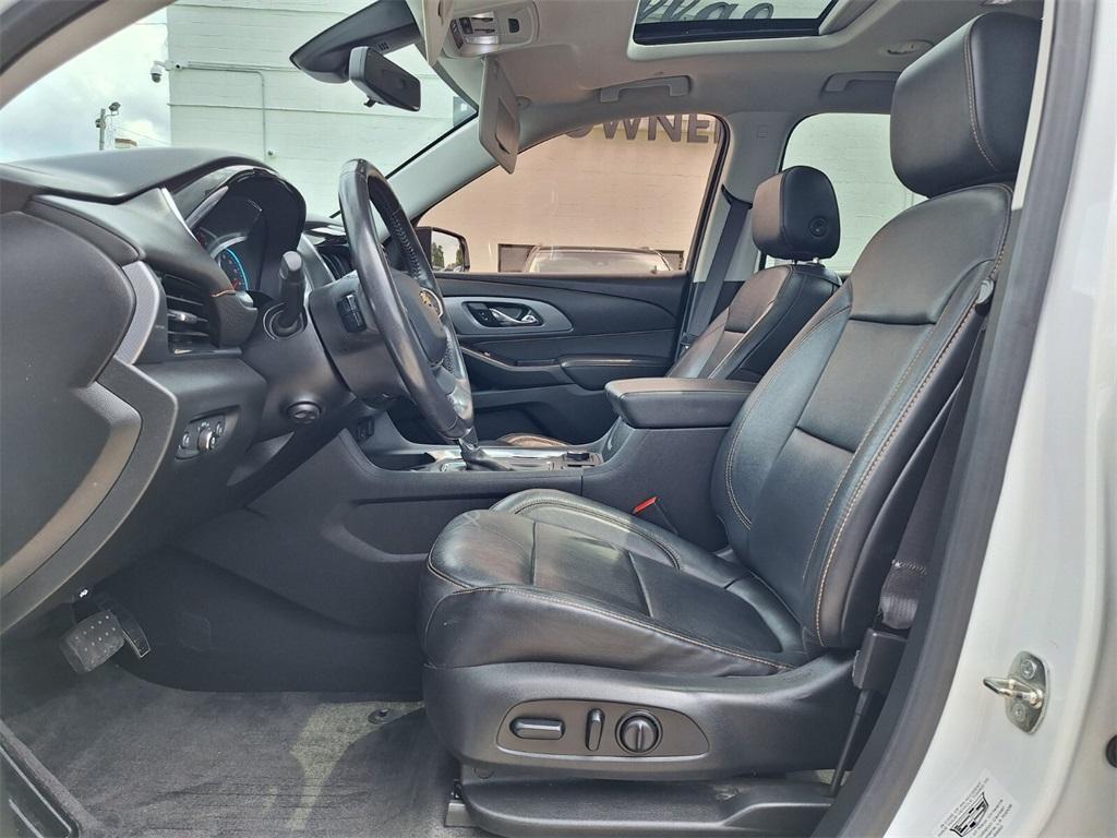 used 2020 Chevrolet Traverse car, priced at $26,987