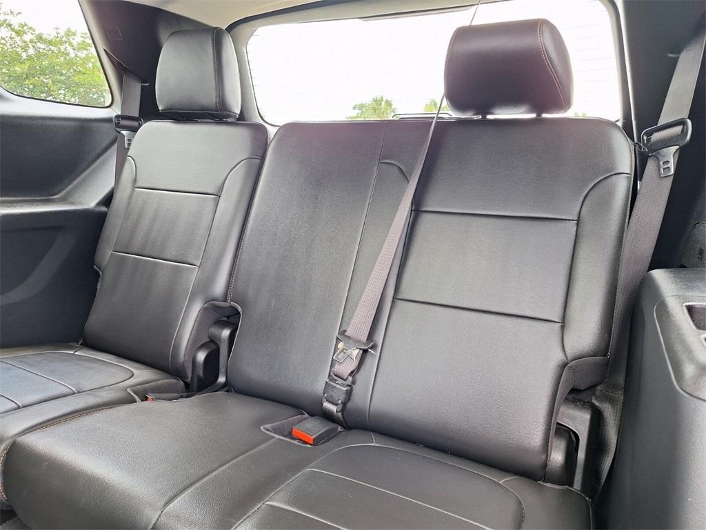 used 2020 Chevrolet Traverse car, priced at $26,987