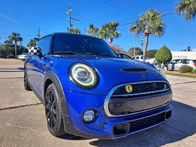 used 2019 MINI Hardtop car, priced at $22,842