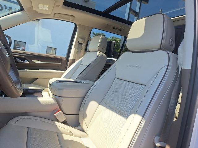 used 2023 GMC Yukon car, priced at $61,995