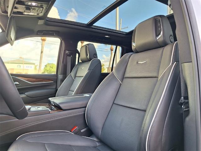 new 2024 Cadillac Escalade ESV car, priced at $109,990