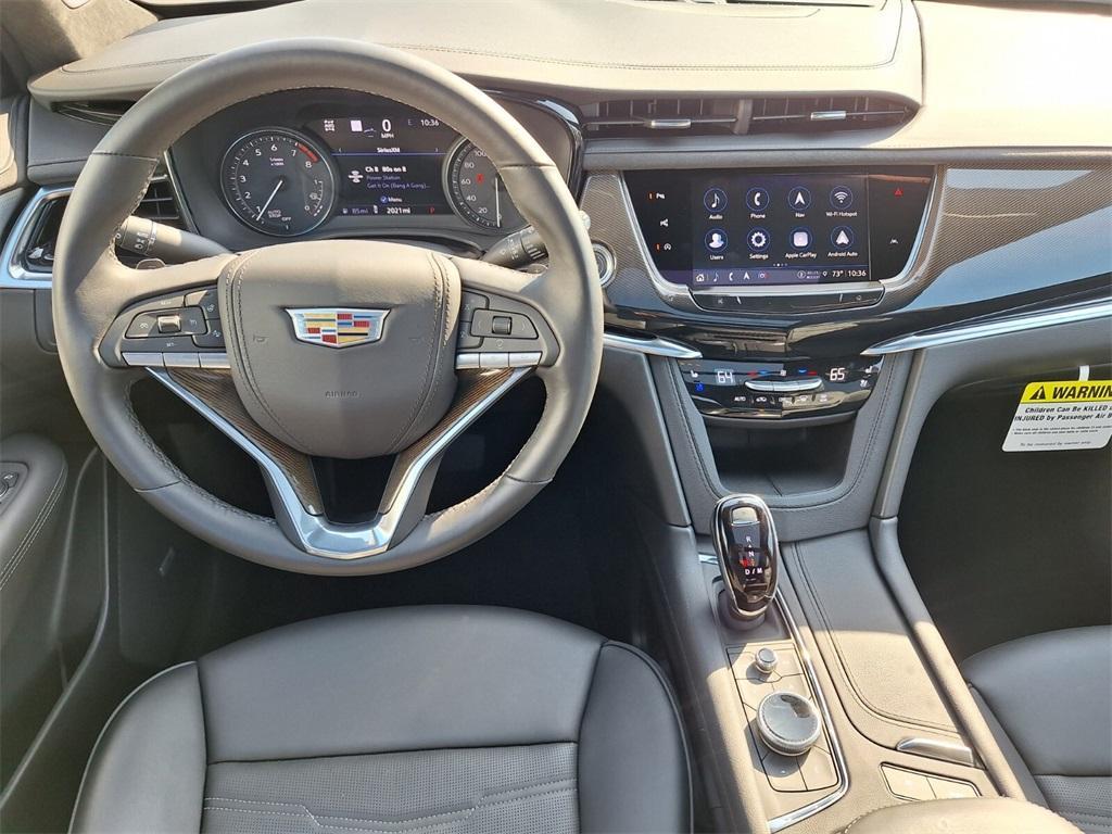 used 2024 Cadillac XT6 car, priced at $51,911